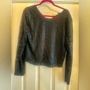 Steve Madden Black Lace Long Sleeve Scoop Neck Top